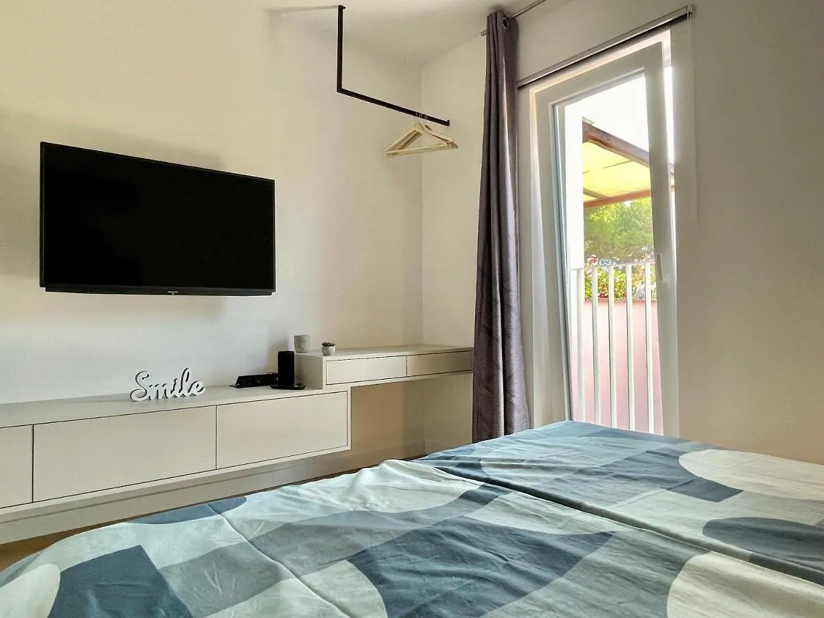 Artatore24 - Modern And Stylish Apartments Mali Losinj 0*,  Croatia
