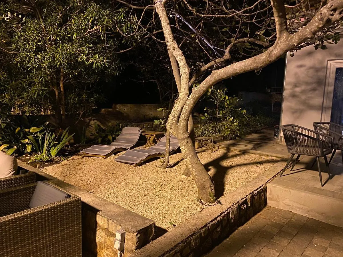Artatore24 - Modern And Stylish Apartments Mali Losinj Croatia