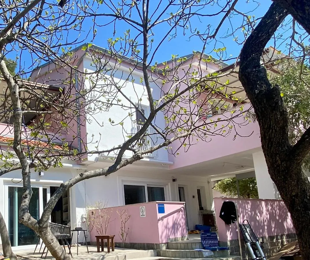 Artatore24 - Modern And Stylish Apartments Mali Losinj 0*,